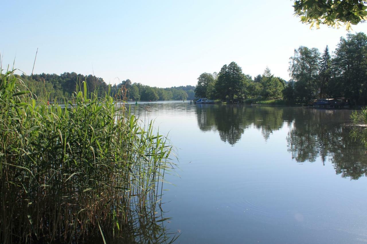 Ferienappartements Am See Schorfheide Zewnętrze zdjęcie